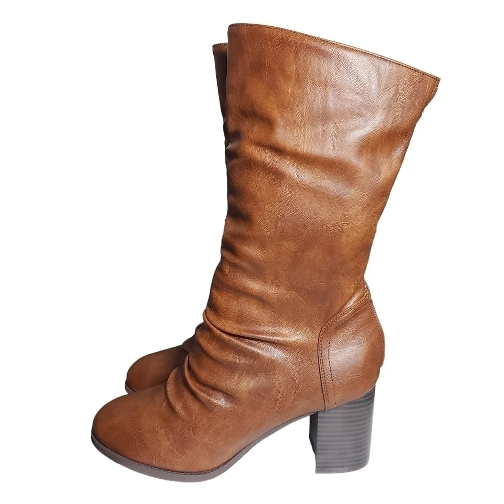 Journee Collection Sequoia Brown Mid-Cal Boots Sz 9